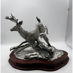 Legends Freedom's Last Barrier Deer Buck Fine Pewter D.D. Edwards 173/2500